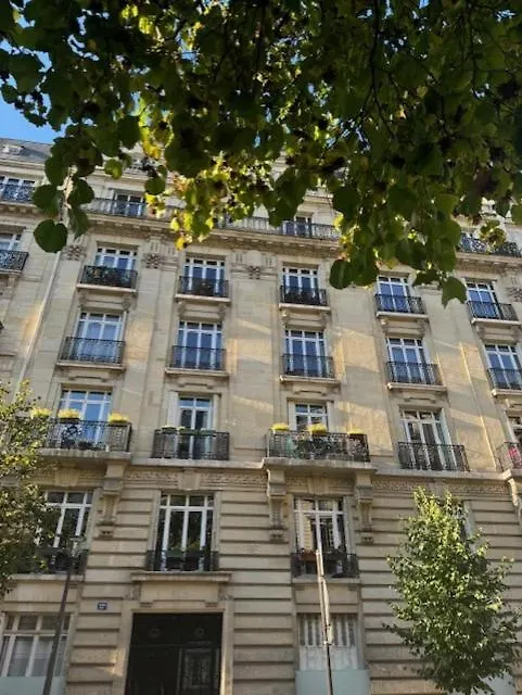 Un Studio Cosy Au Coeur De Paris 17 Batignolles , Monceau France