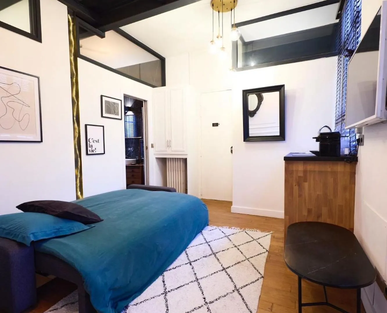 Un Studio Cosy Au Coeur De Paris 17 Batignolles , Monceau Apartamento