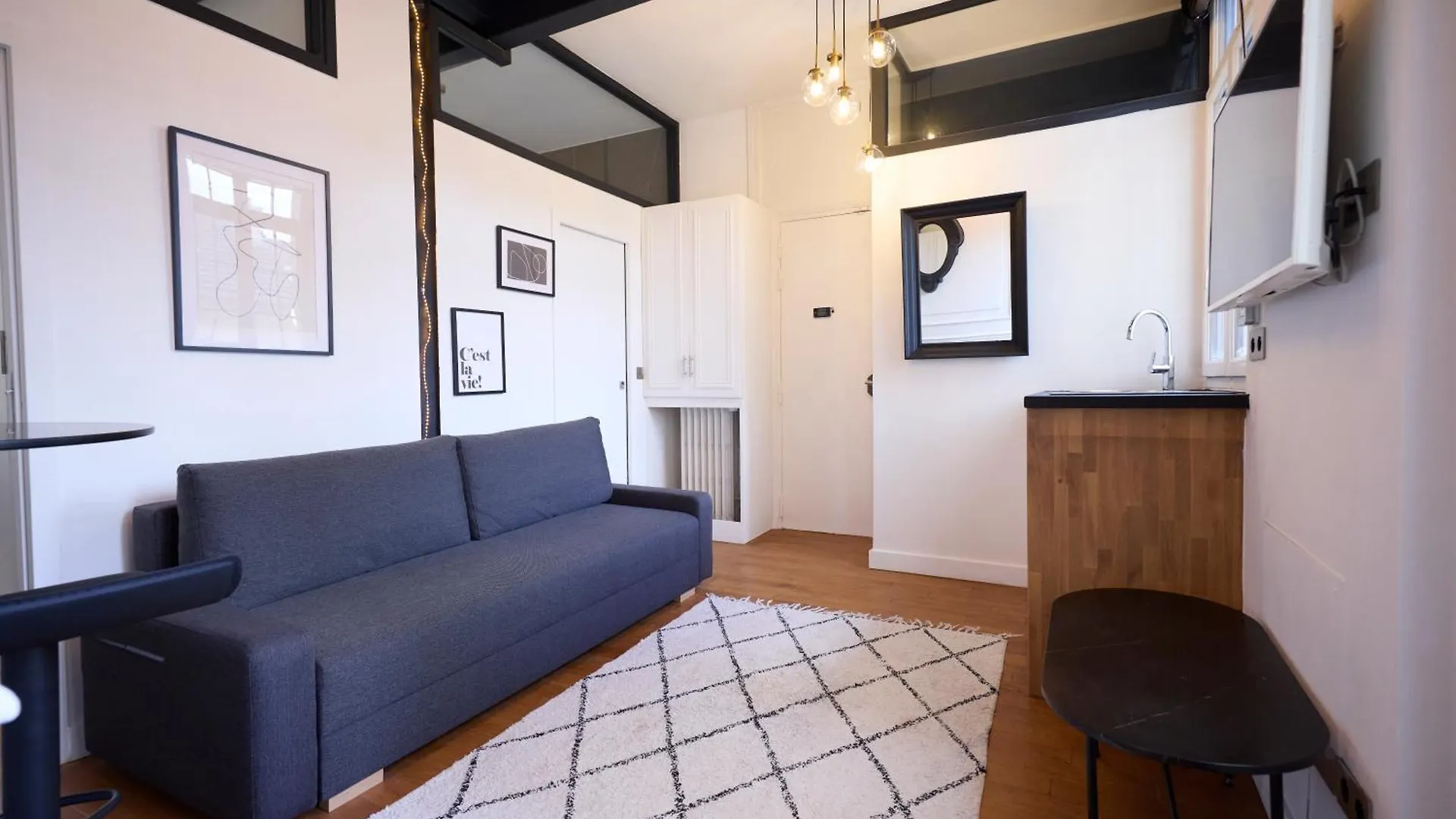 Un Studio Cosy Au Coeur De Paris 17 Batignolles , Monceau